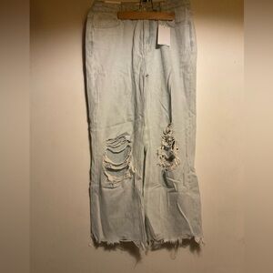Veret distressed jeans